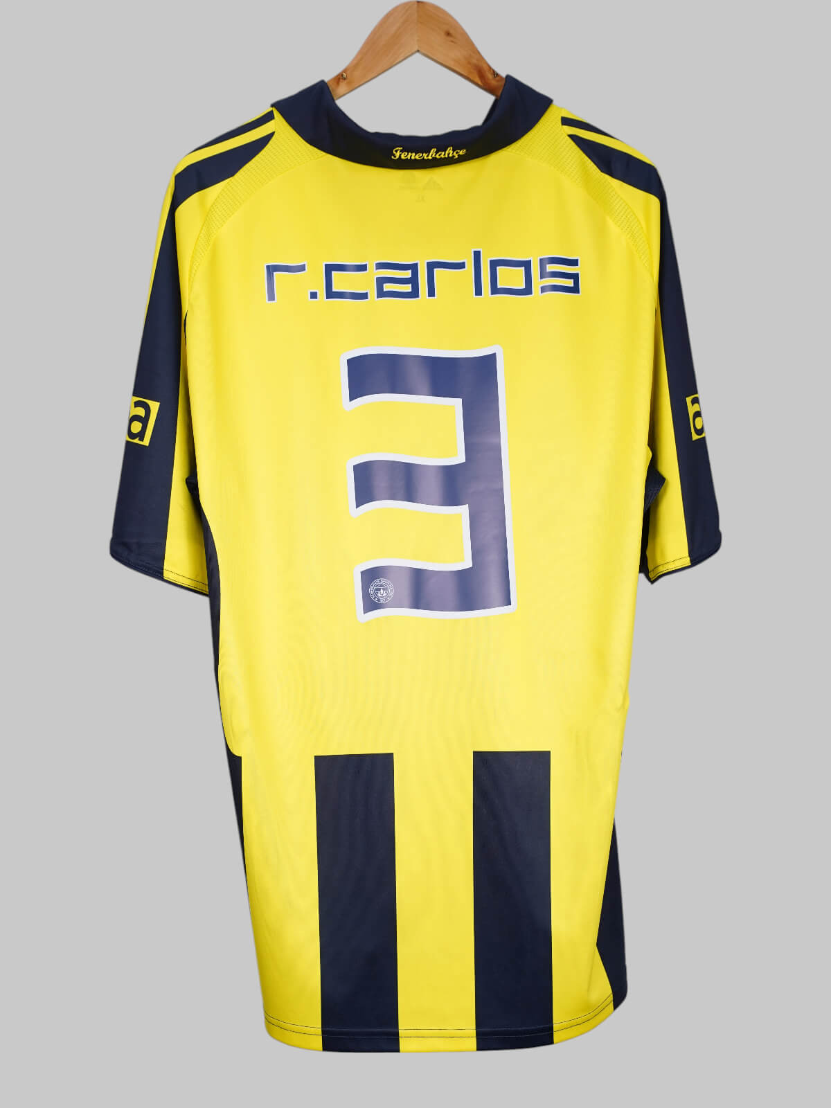 Fenerbahce Home Shirt 2008/9 R.Carlos 3 (XL)