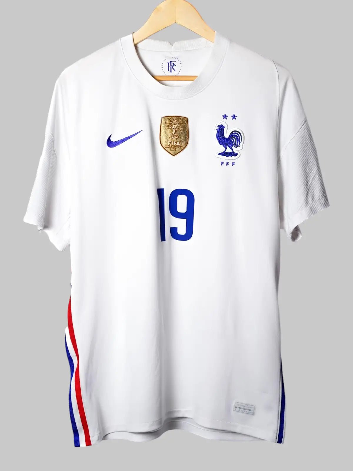 France Away Shirt 2020/21 Benzema 19 (L)