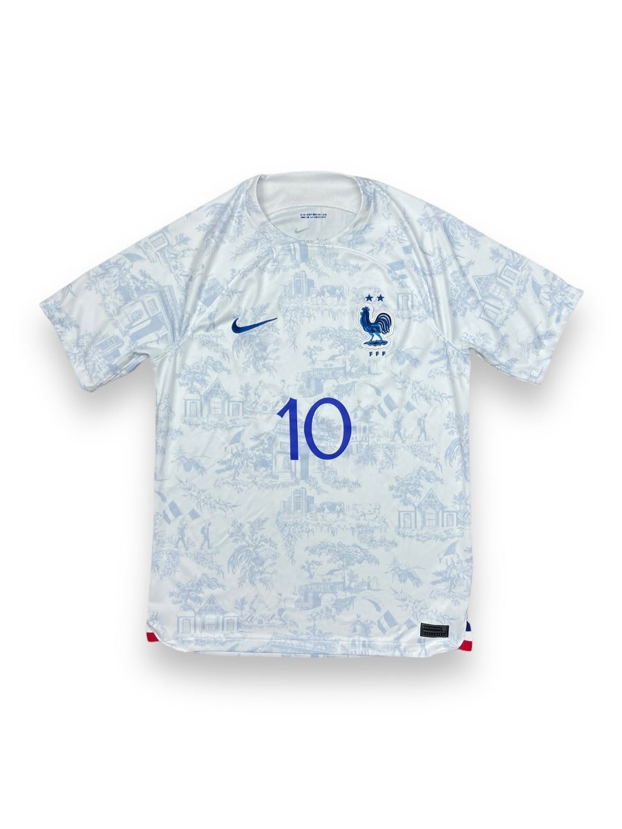 France away shirt 2022/23 Mbappe #10 - 9/10 - M