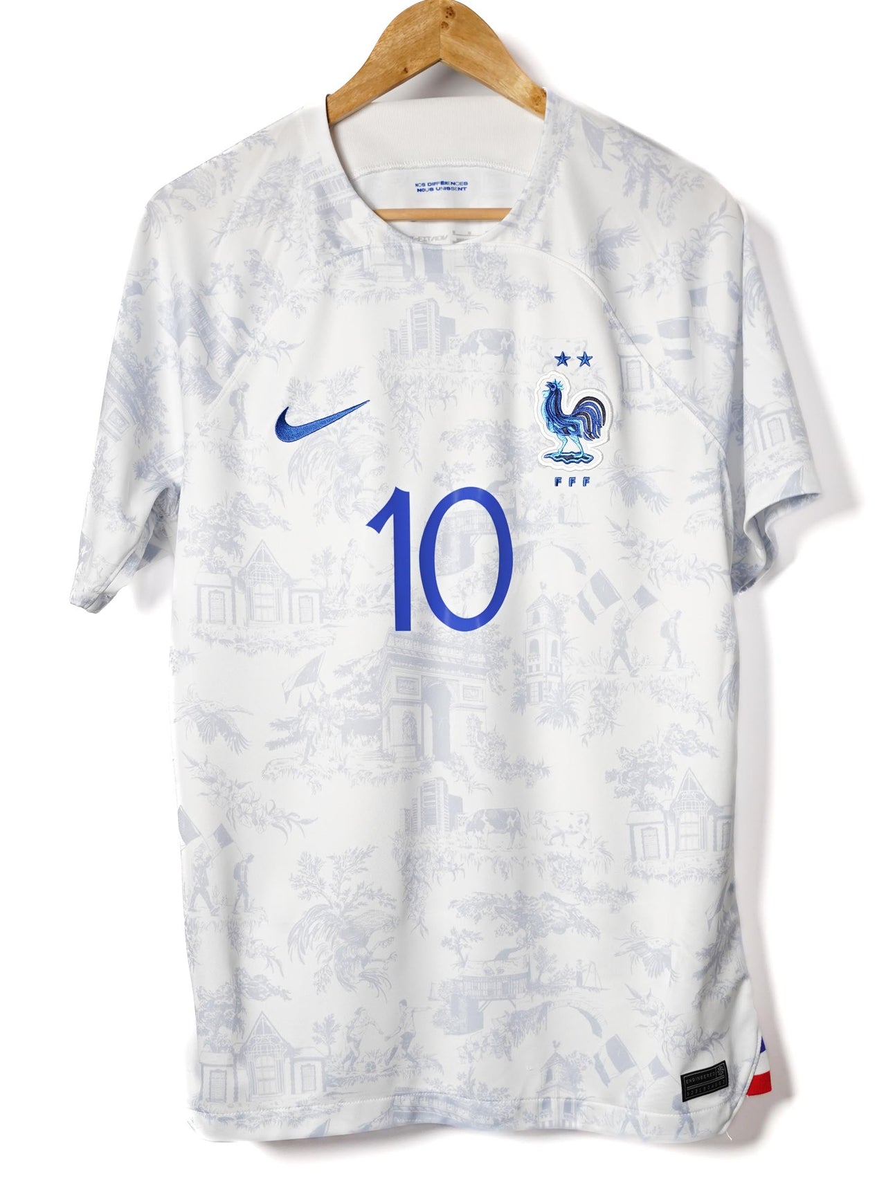 France Away Shirt 2022/23 Mbappe 10 (M)
