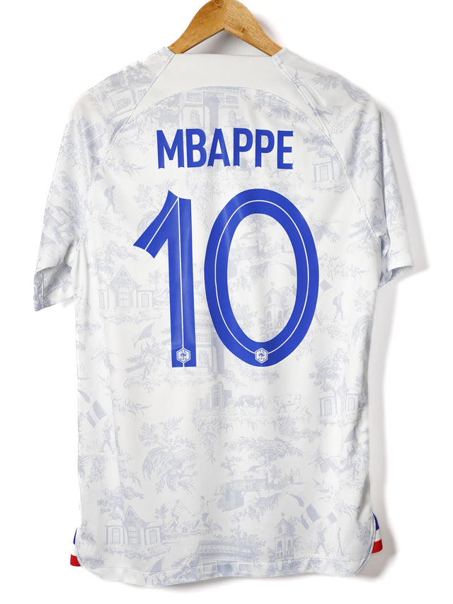 France Away Shirt 2022/23 Mbappe 10 (M)