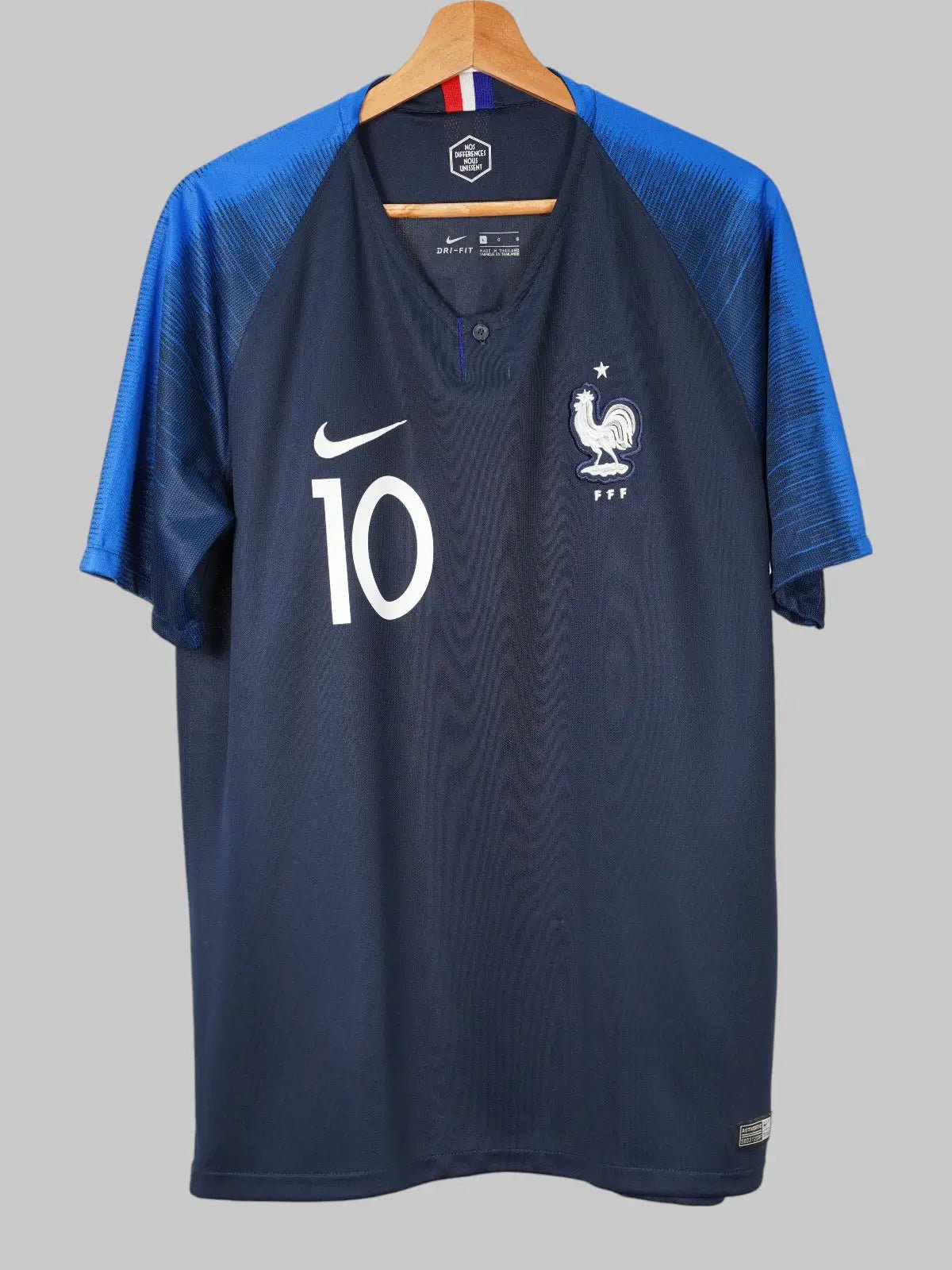 France Home Shirt 2018/19 Mbappe 10 (L)