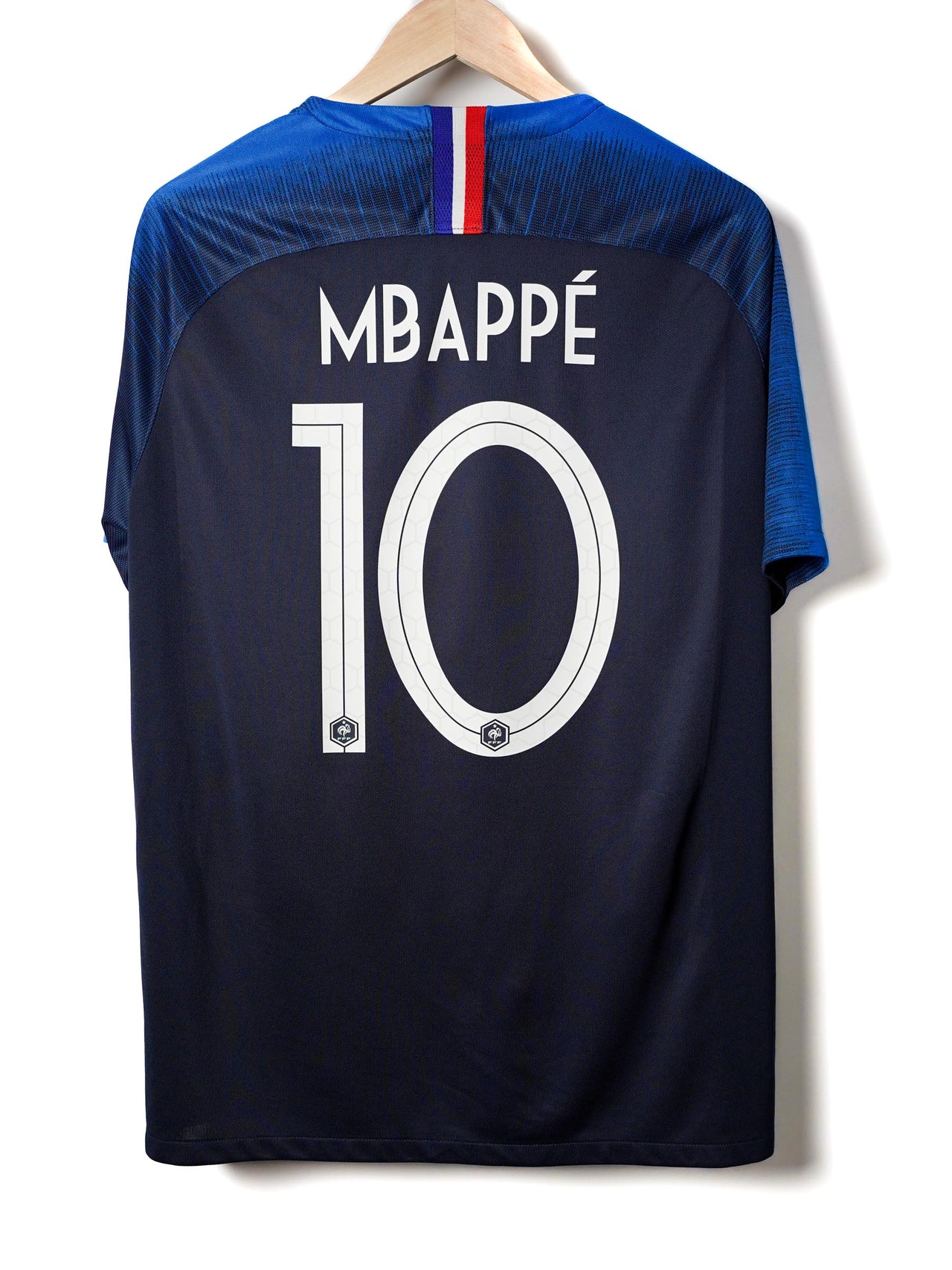 France Home Shirt 2018/19 Mbappe 10 (XL)