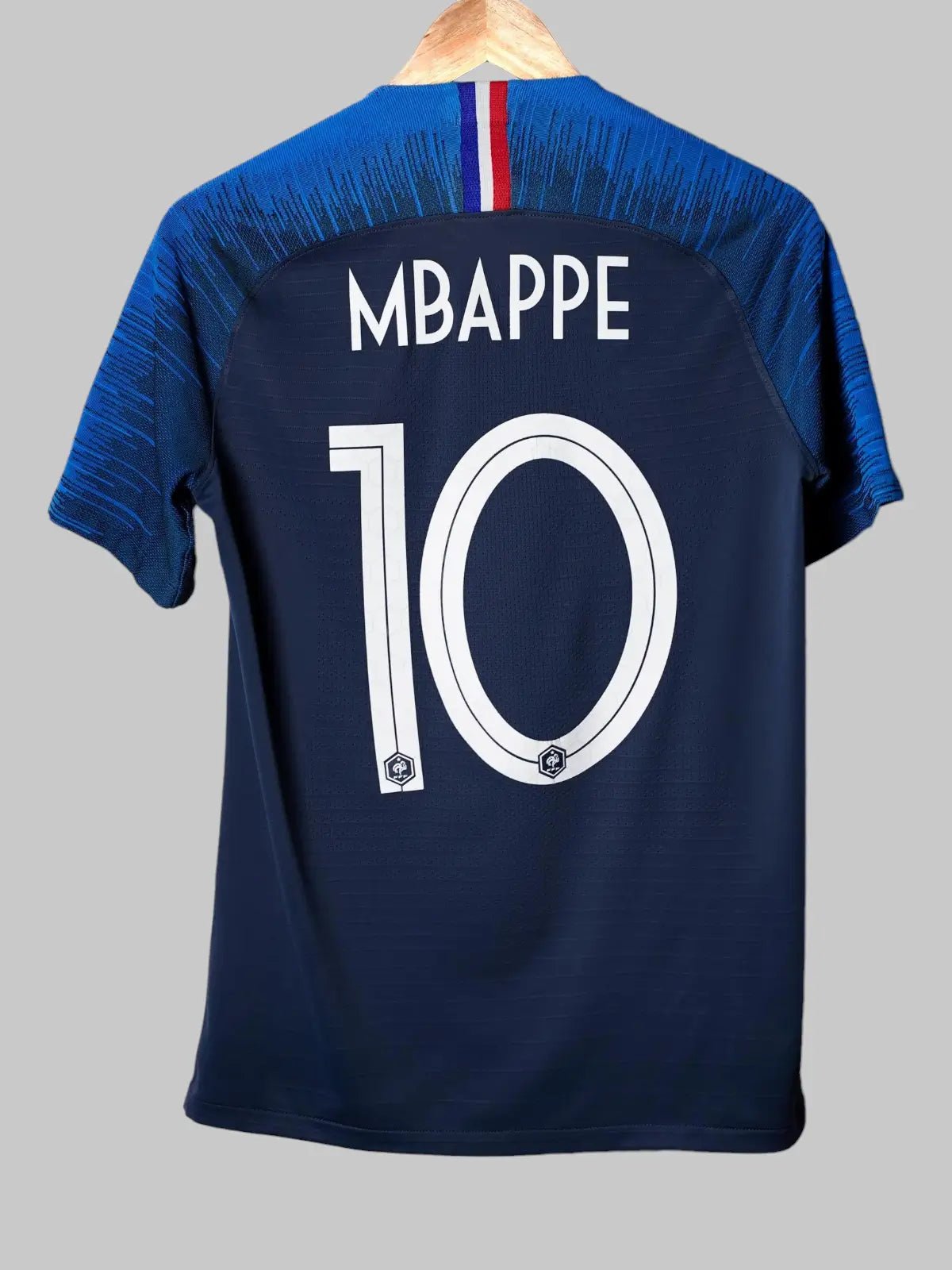 France Home Shirt 2018/19 Player Issue Mbappe 10 (S)