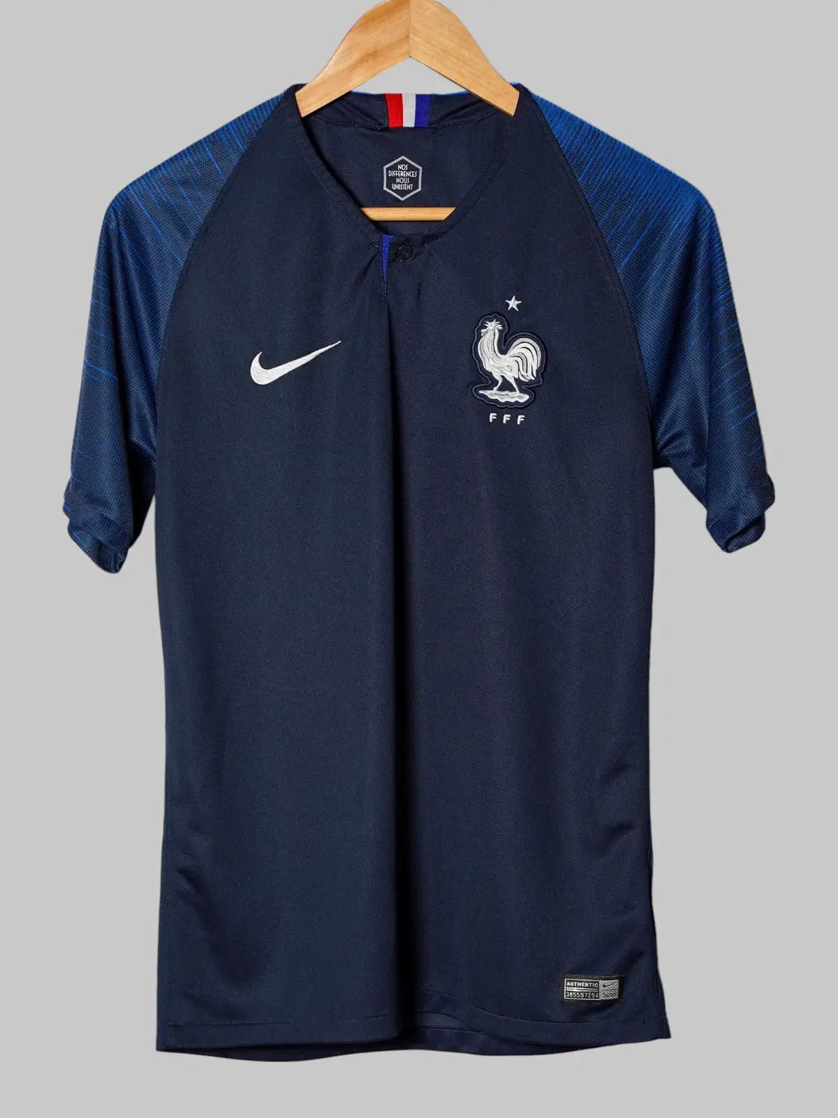 France Home Shirt 2018/19 (S)