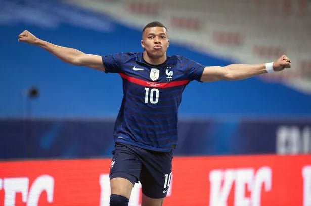 France Home Shirt 2020/21 Mbappe #10 BNWT - 10/10 - XS