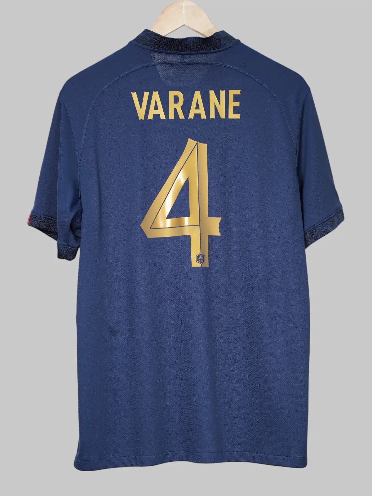 France Home Shirt 2022/23 Varane 4 (L)