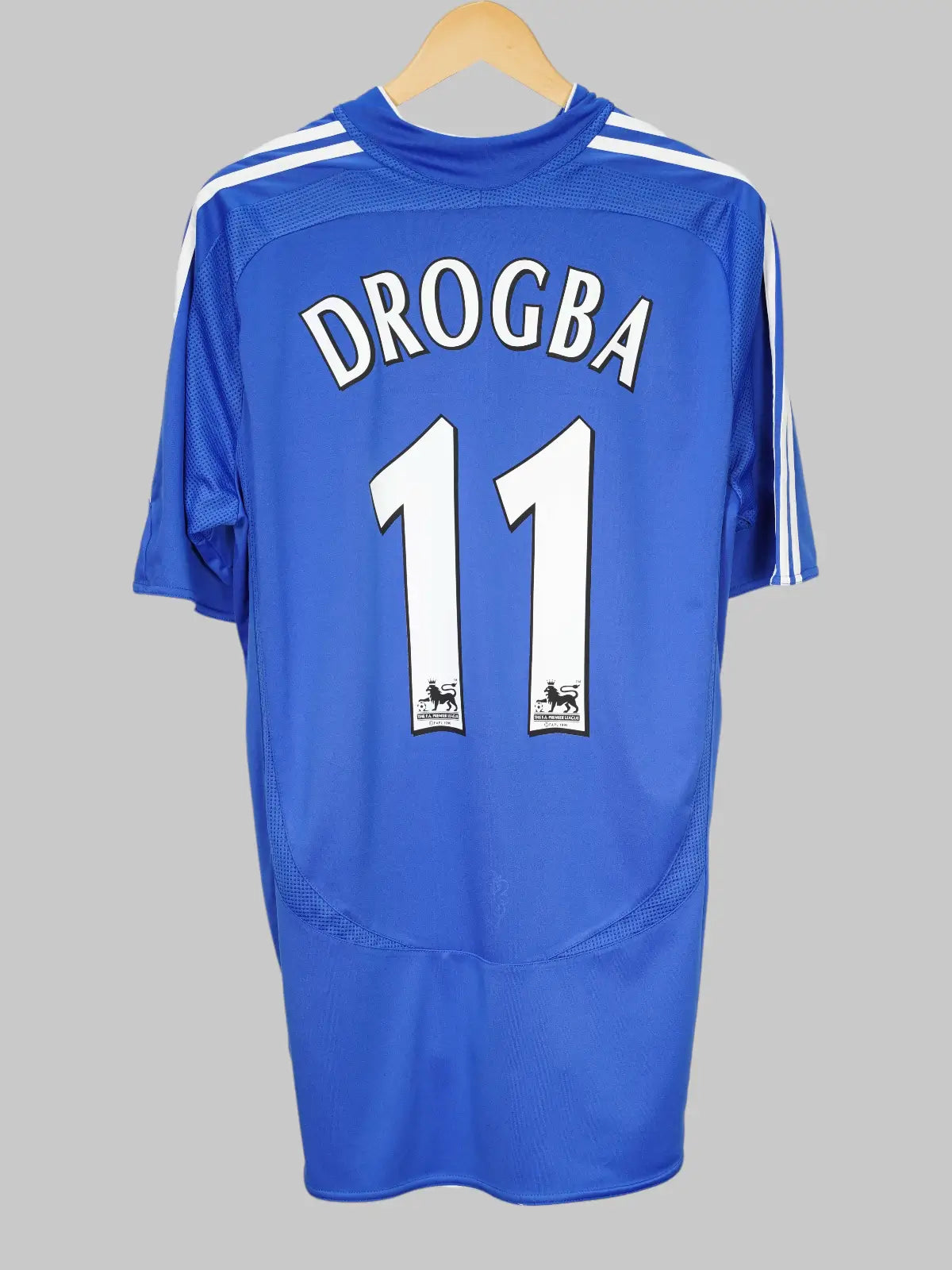 Chelsea Home Shirt 2006/8 Drogba #11 (L)