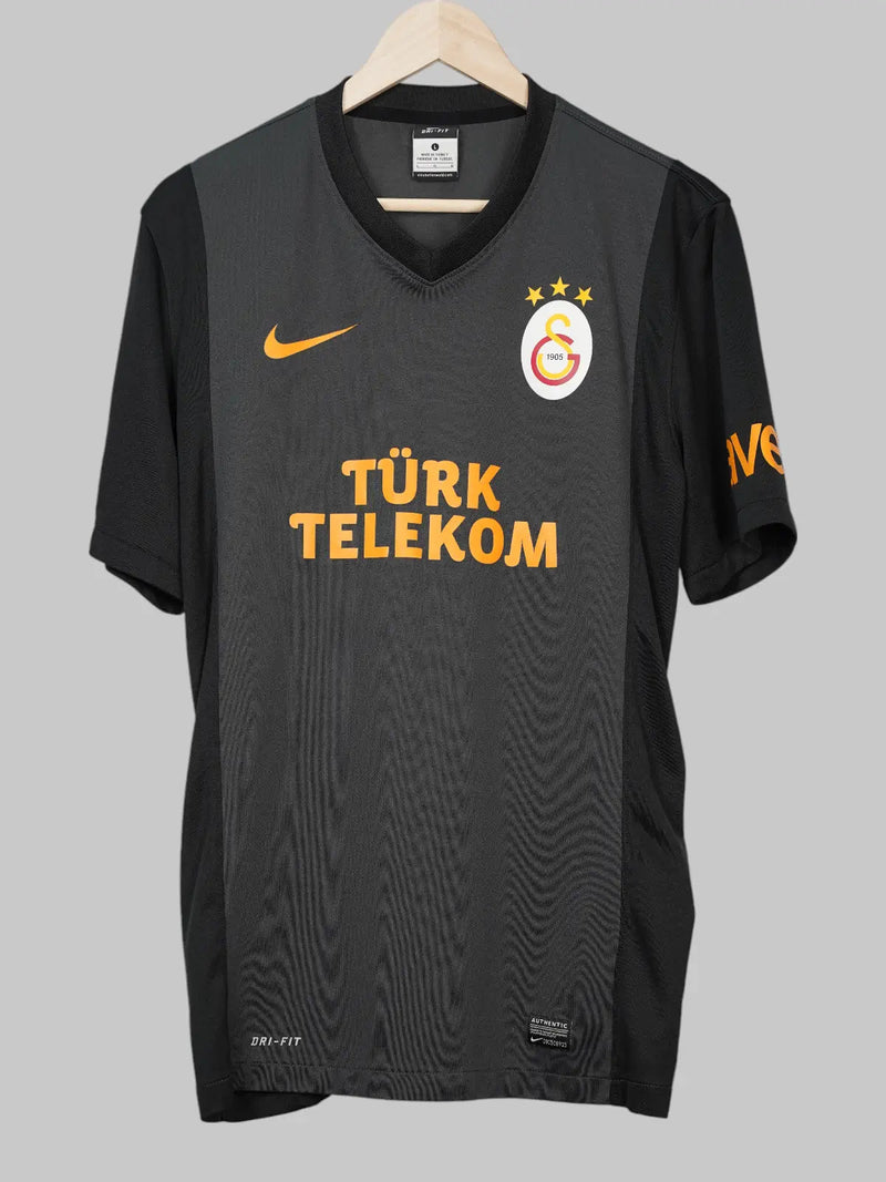 Galatasaray Away Shirt 2013/14 Sneijder 10 (L)