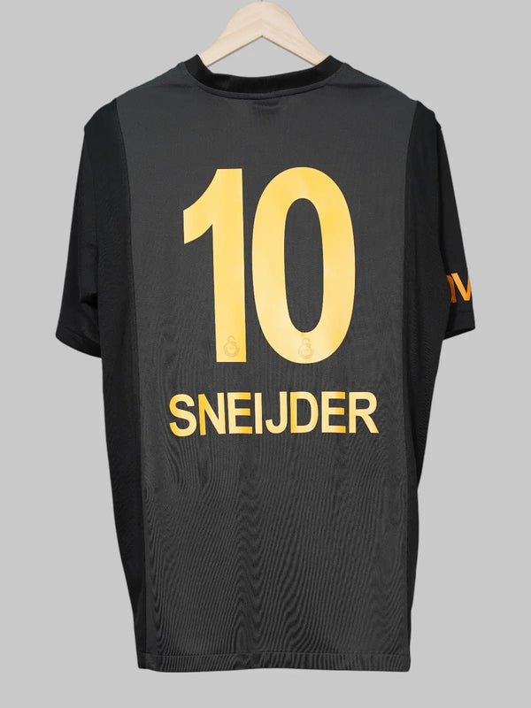 Galatasaray Away Shirt 2013/14 Sneijder #10 (L)