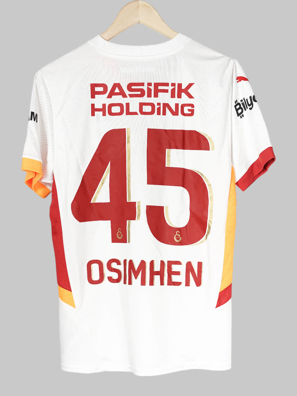 み*様 Galatasaray OSIMHEN 45 ユニフォーム サイン入り 2024/25 Galatasaray Osimhen #45 Away Shirt BNWT (S) Puma | First11