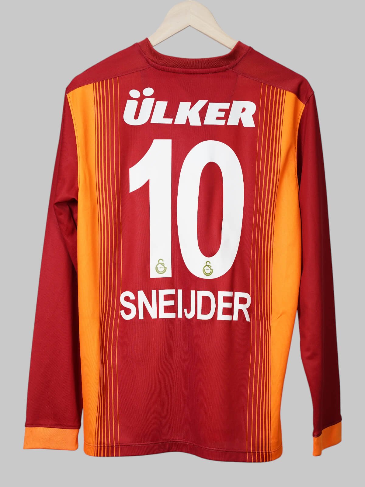 Galatasaray Home Shirt 2014/15 Sneijder 10 (M)