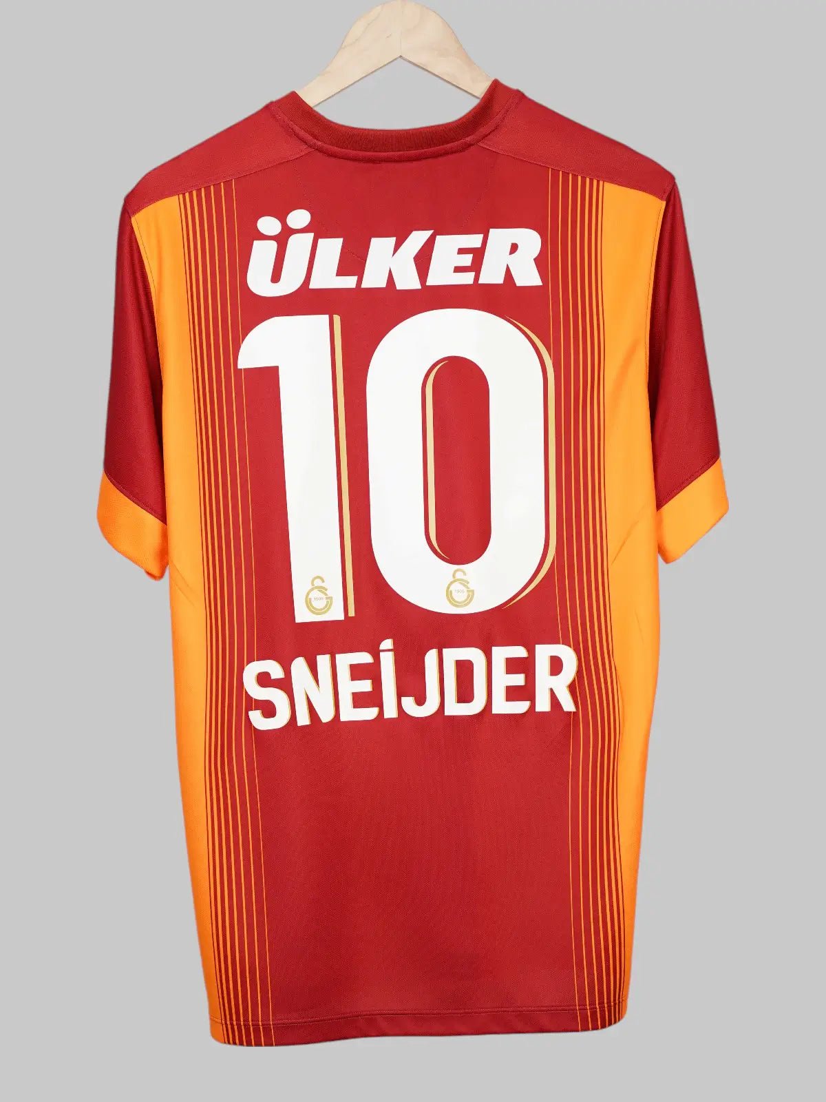 Galatasaray Home Shirt 2014/15 Sneijder 10 (M)