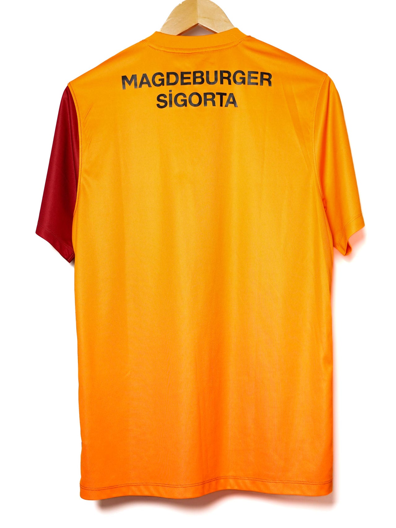 Galatasary Home Shirt 2021/22 (M)