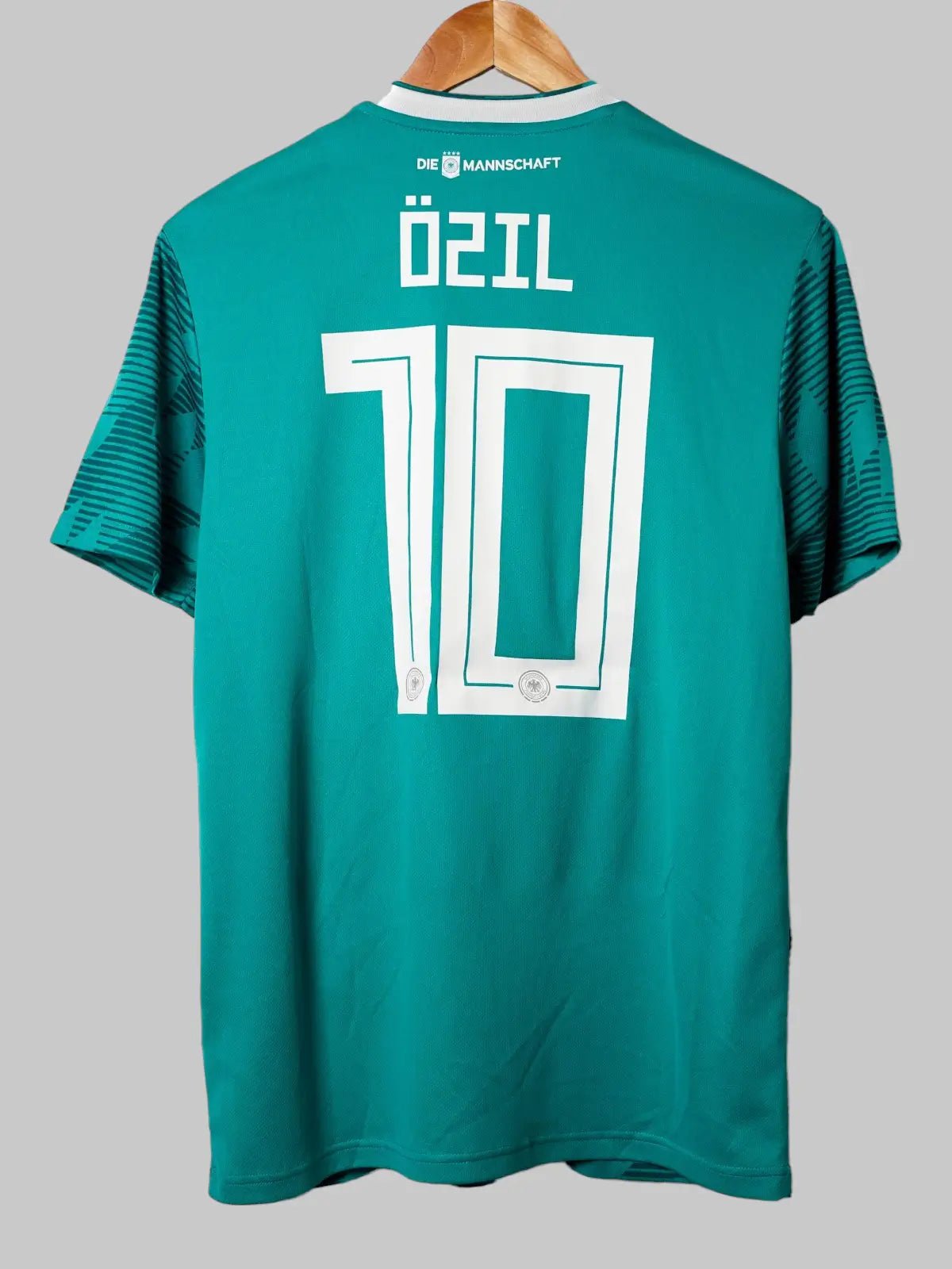Germany Away Shirt 2018/19 Ozil 10 (M)