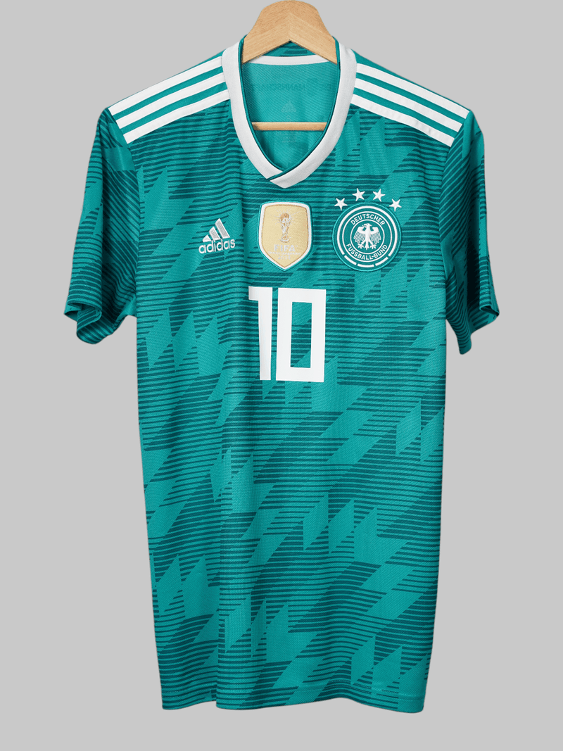 Germany Away Shirt 2018/19 Ozil 10 (S)