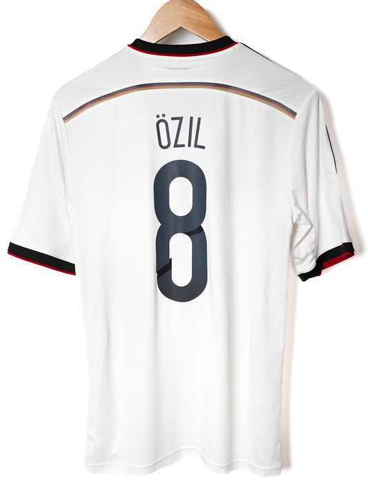 Germany Home Shirt 2014/15 Özil 8 (M)