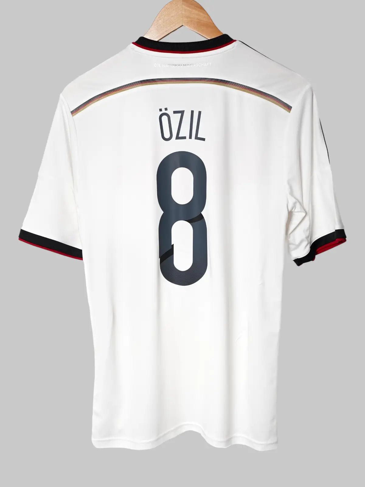 Germany Home Shirt 2014/15 Özil 8 (M)