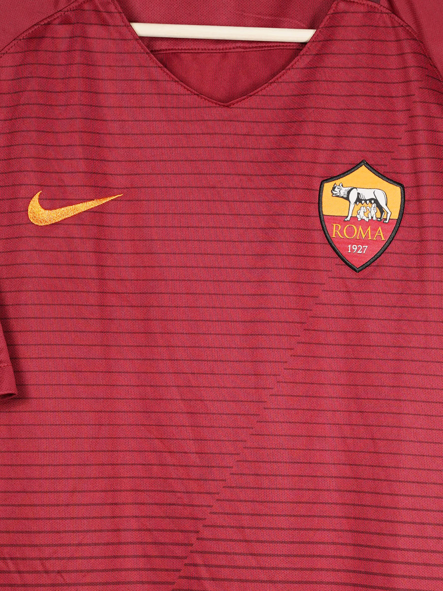 2016/17 AS Roma Home Shirt Nainggolan #4 (XL)