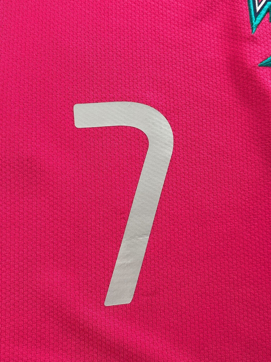 2008/09 Portugal Ronaldo #7 Home Shirt (M)