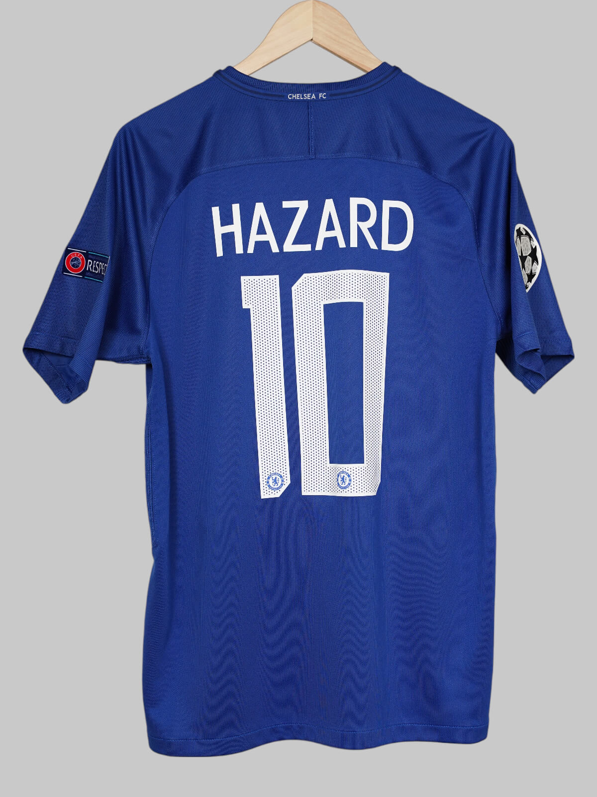 Chelsea Home Shirt 2017/18 Hazard #10 (L)