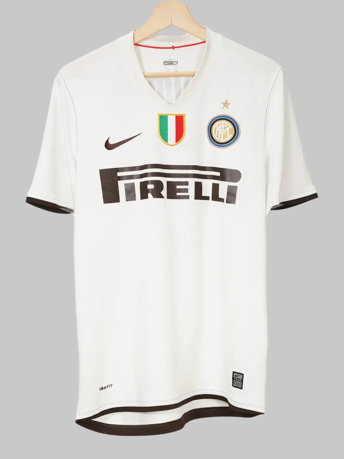 Inter Milan Away Shirt 2008/9 Ibrahimovic 8 (M)