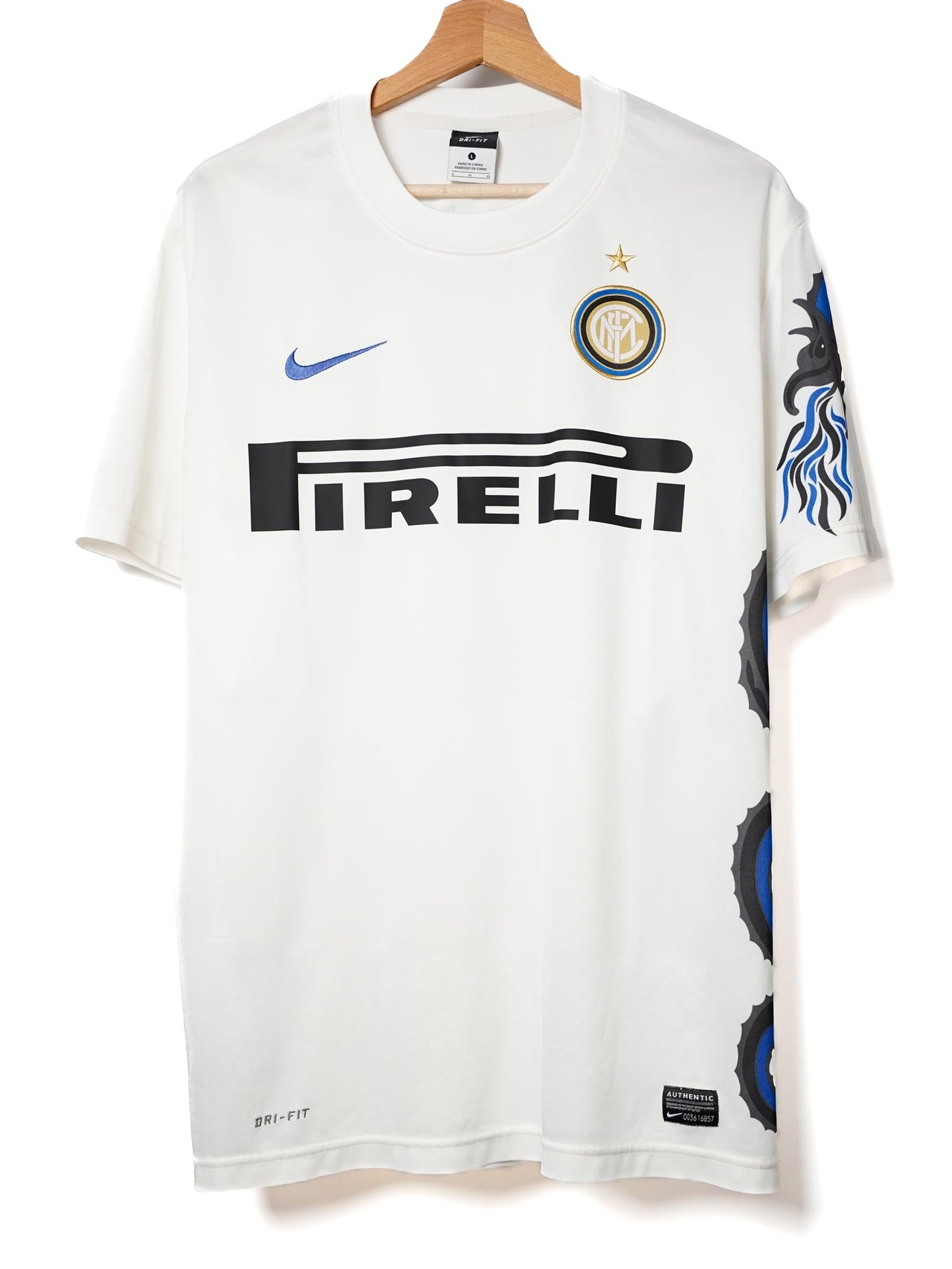 Inter Milan Away Shirt 2010/11 Sneijder 10 (L)