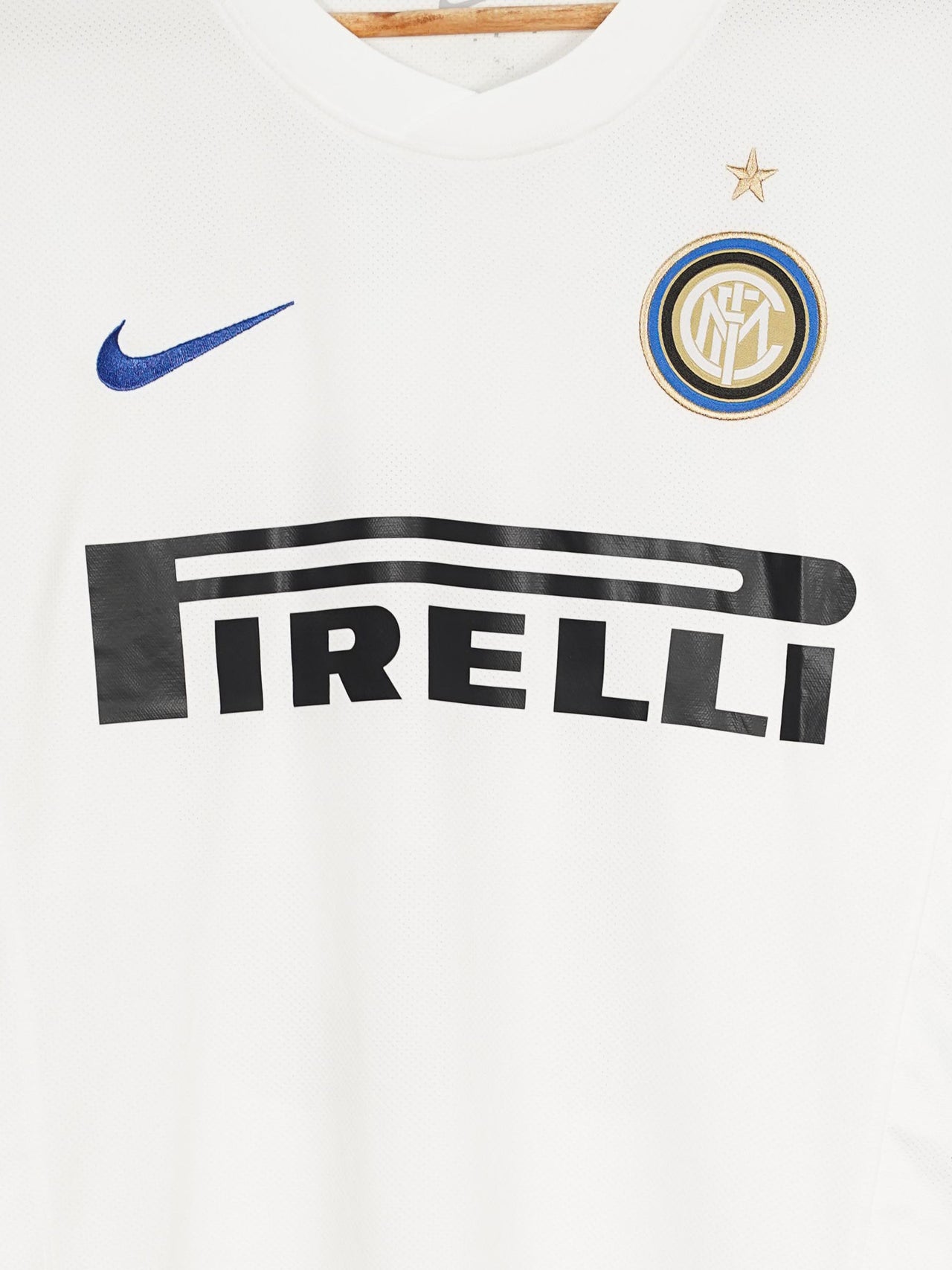 Inter Milan Away Shirt 2010/11 Sneijder 10 (L)