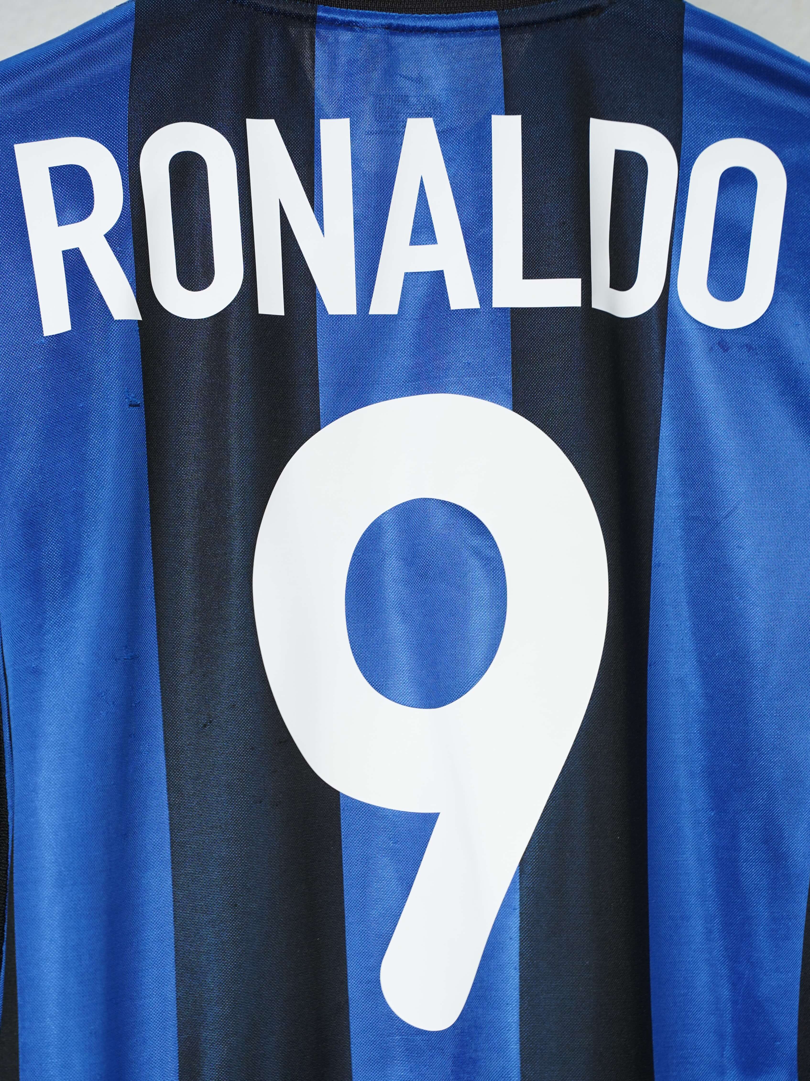 Inter Milan Home Shirt 2000/1 Ronaldo 9 (M)