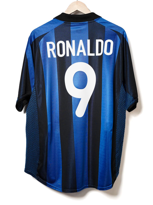 Inter Milan Home Shirt 2001/2 Ronaldo 9 (XL)