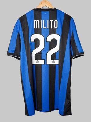 Inter Milan Home Shirt 2009/10 Milito 22 (XXL)