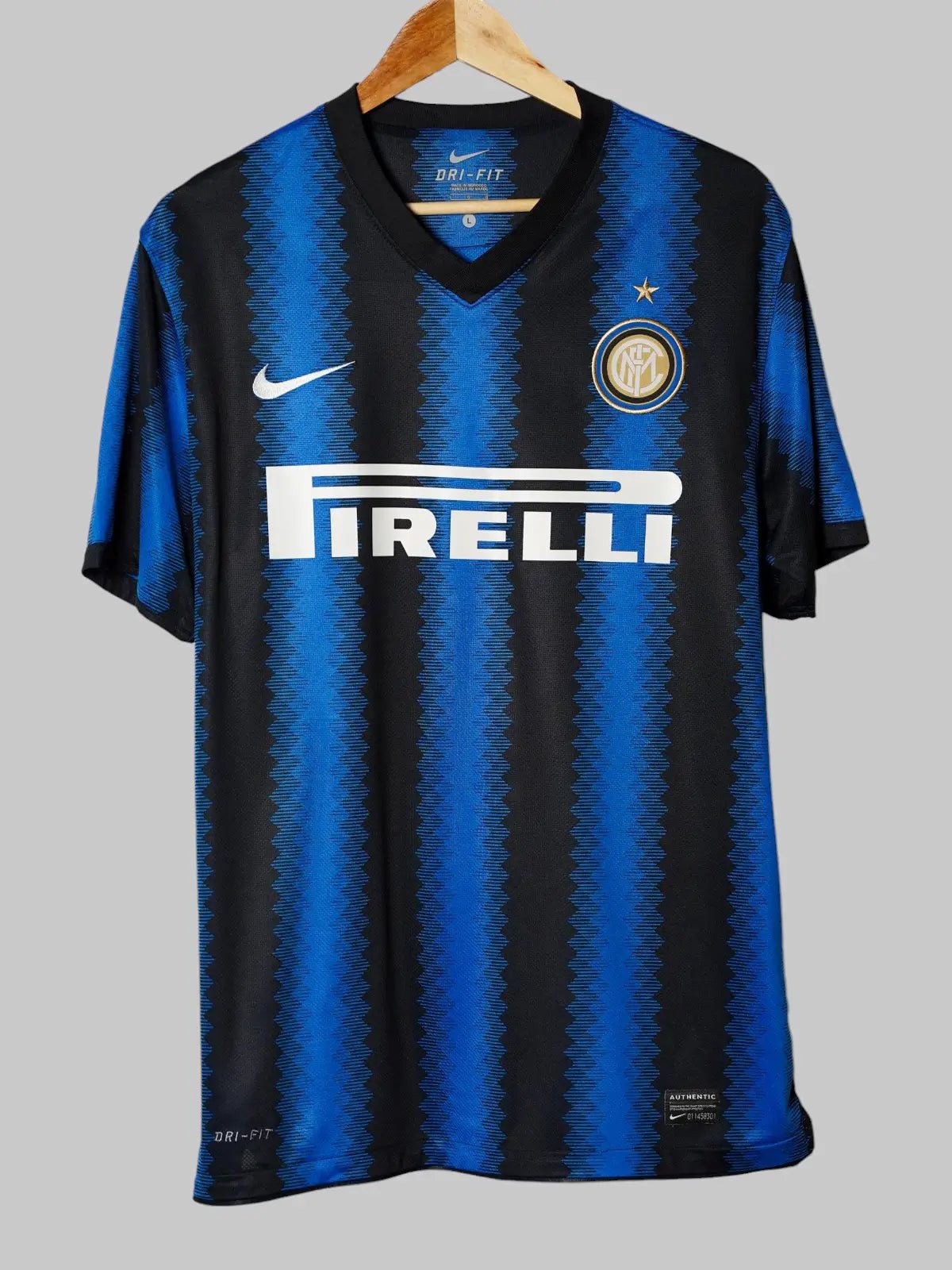 2010/11 Inter Milan Sneijder #10 Home Shirt (L) Nike | First11 2010/11 Inter Milan Sneijder #10 Home Shirt (L) Nike | First11