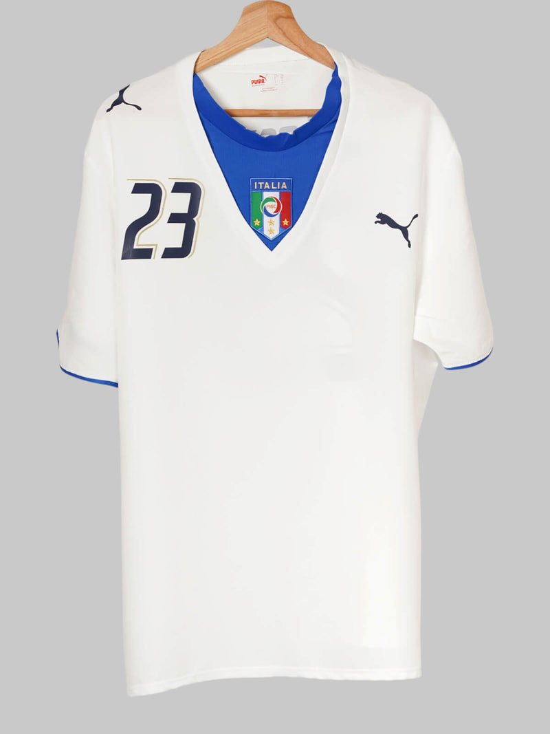 Italy Away Shirt 2006/7 Materazzi 23 (XL)