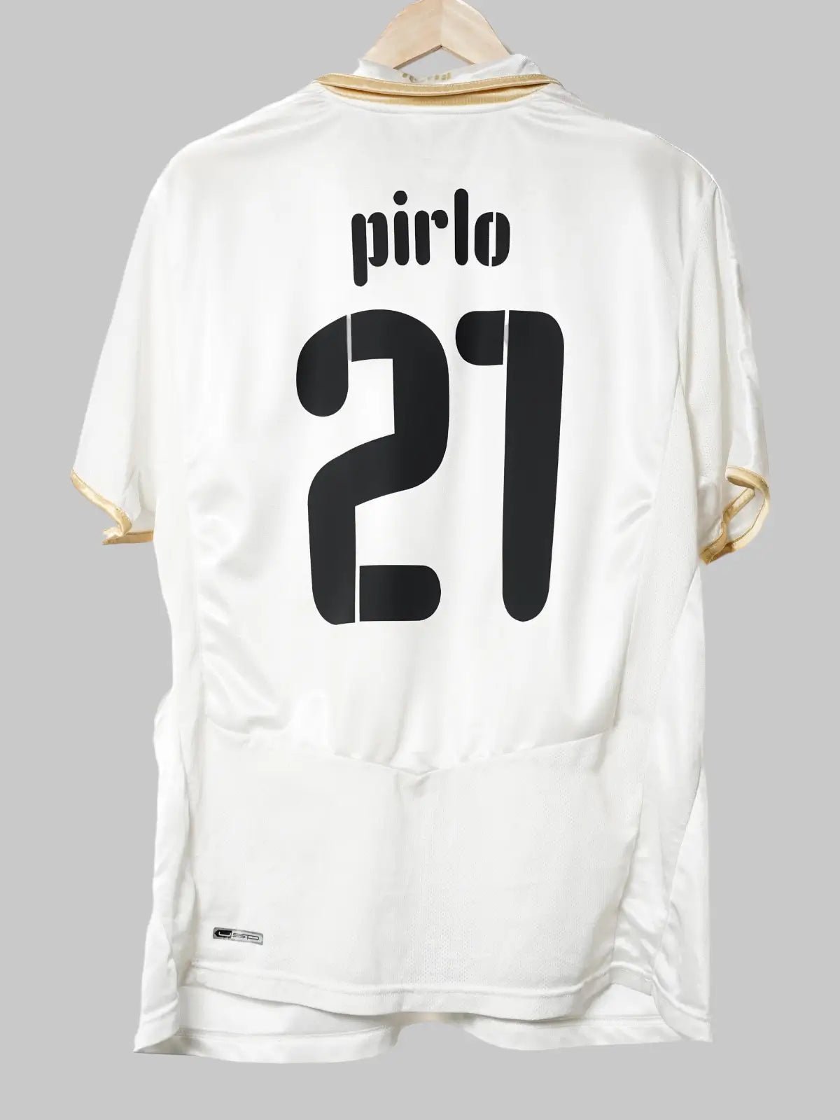 Italy Away Shirt 2008/10 Pirlo 21 (XL)