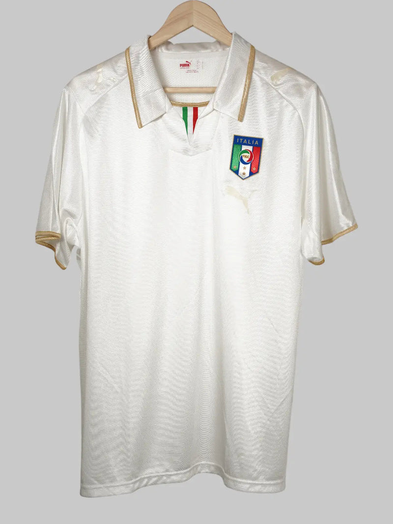 Italy Away Shirt 2008/9 (L)