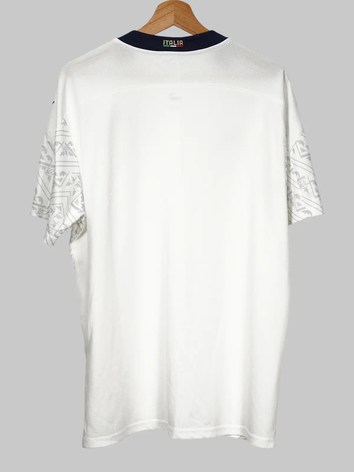 Italy Away Shirt 2020/21 (XL)