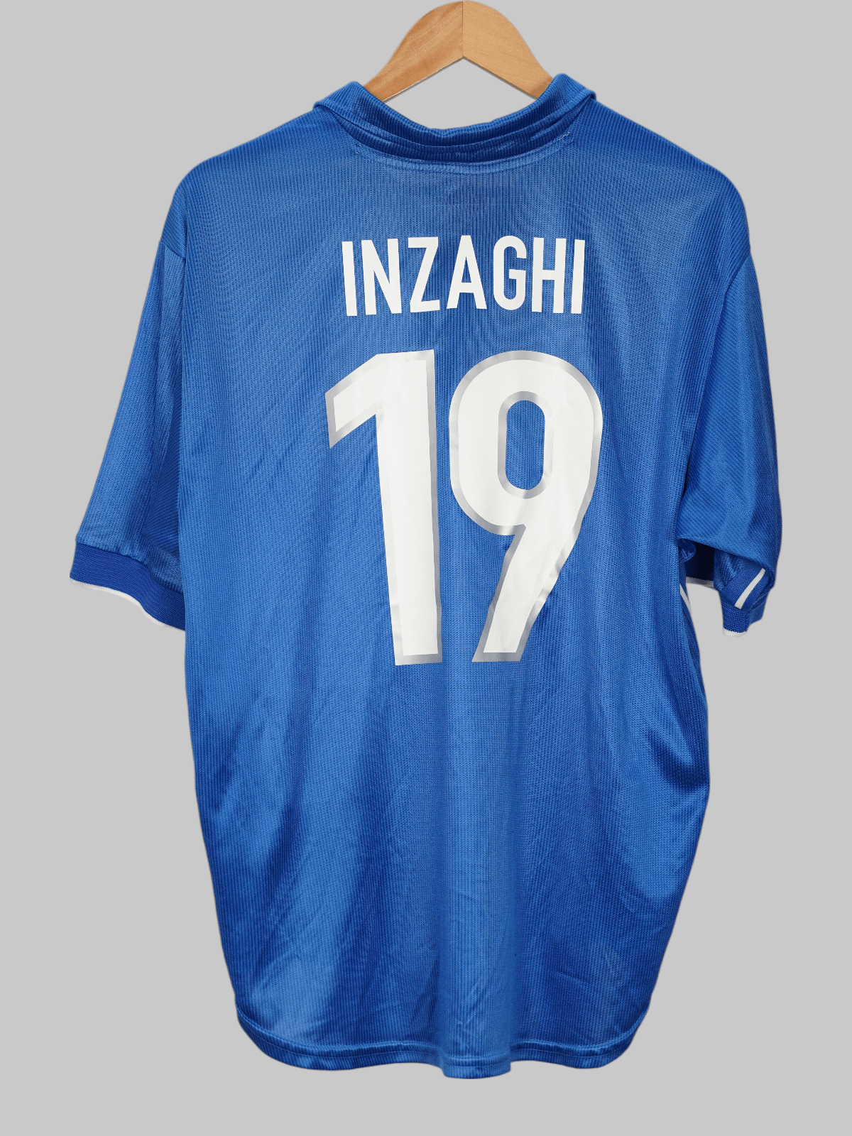 Italy Home Shirt 1998/99 Inzaghi 19 (L)