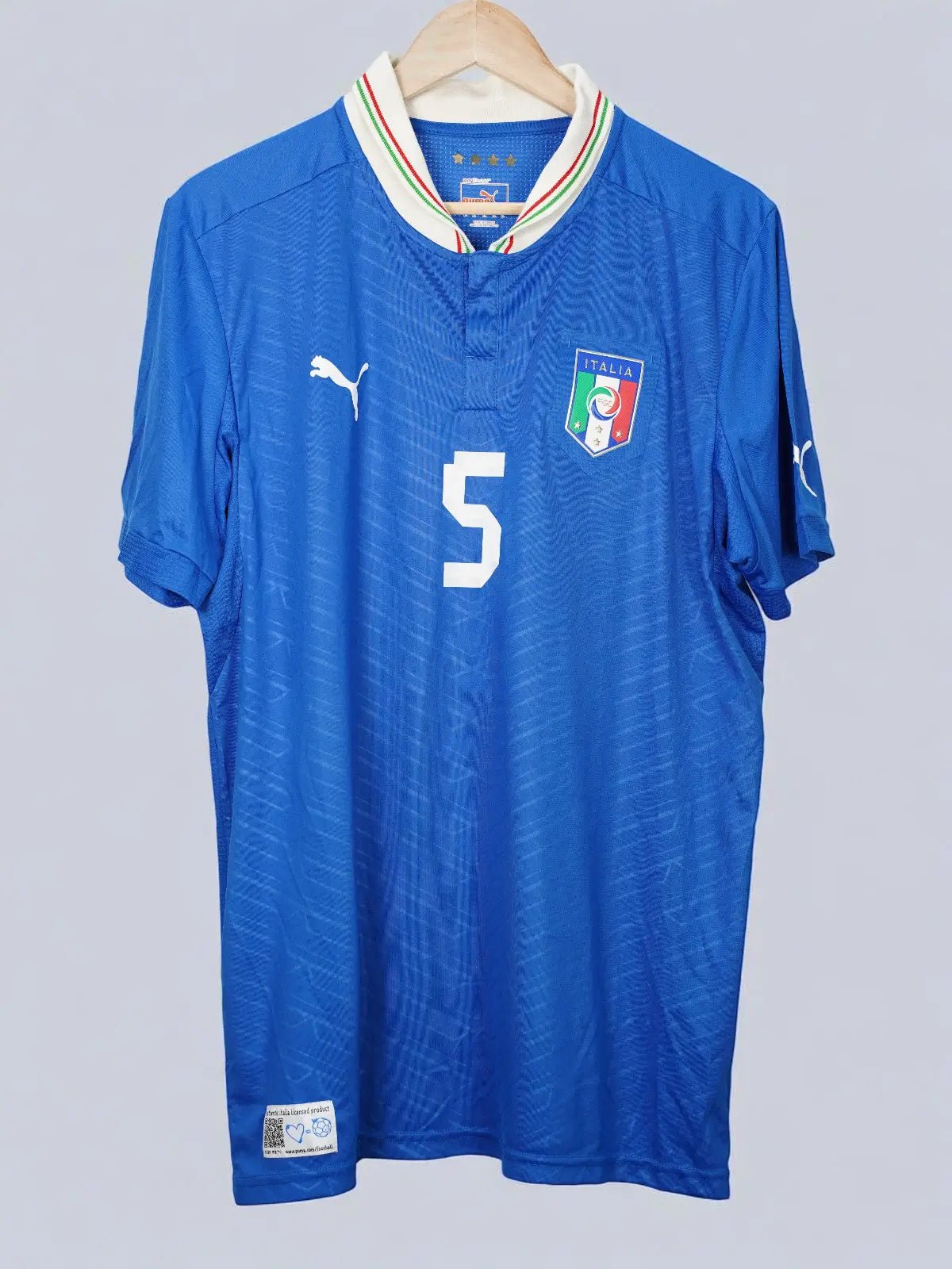 Italy Home Shirt 2011/12 Signed Thiago Motta 5 (XL)
