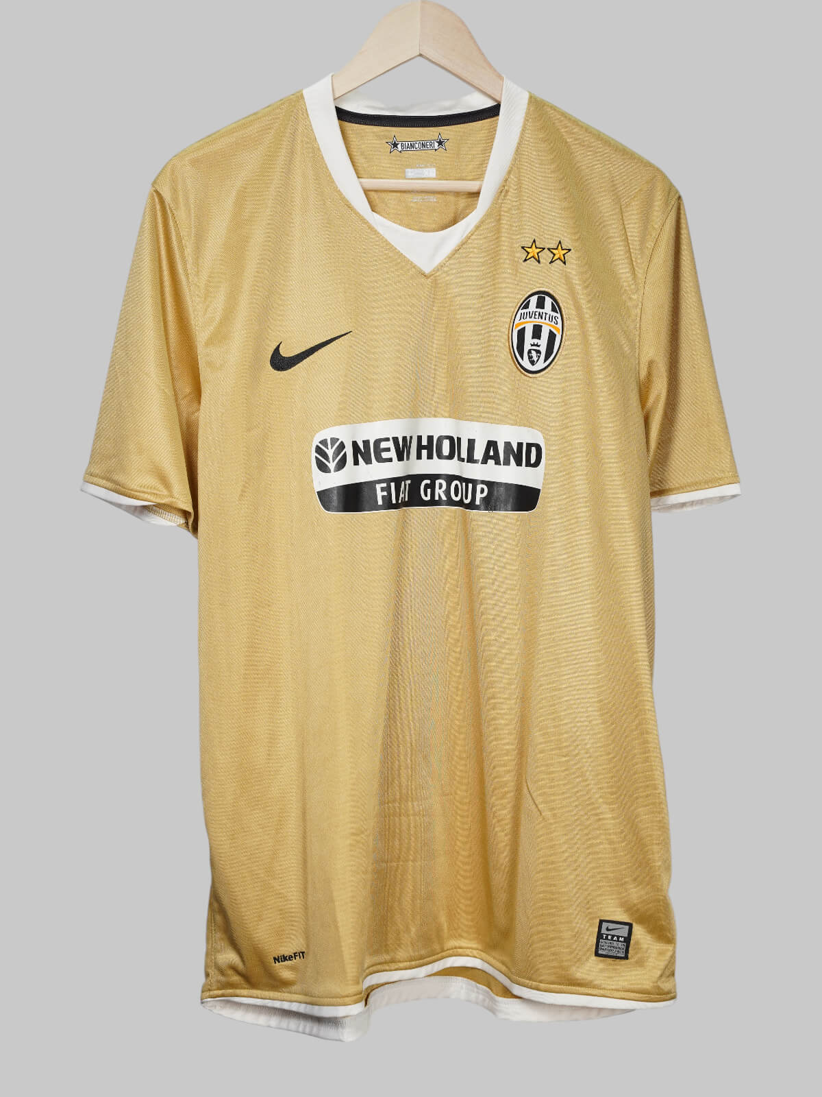 Juventus Away Shirt 2008/9 Signed Del Piero 10 (XL)