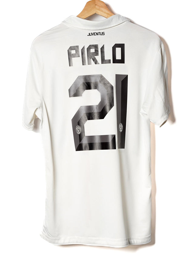 Juventus Away Shirt 2010/11 Pirlo 21 (M)