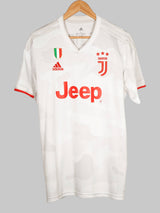 Juventus Away Shirt 2019/20 De Ligt 4 (L)