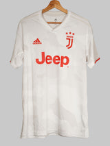 Juventus Away Shirt 2019/20 (M)