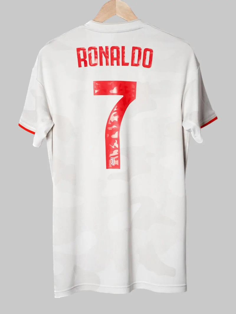 Juventus Away Shirt 2019/20 Ronaldo 7 (M)