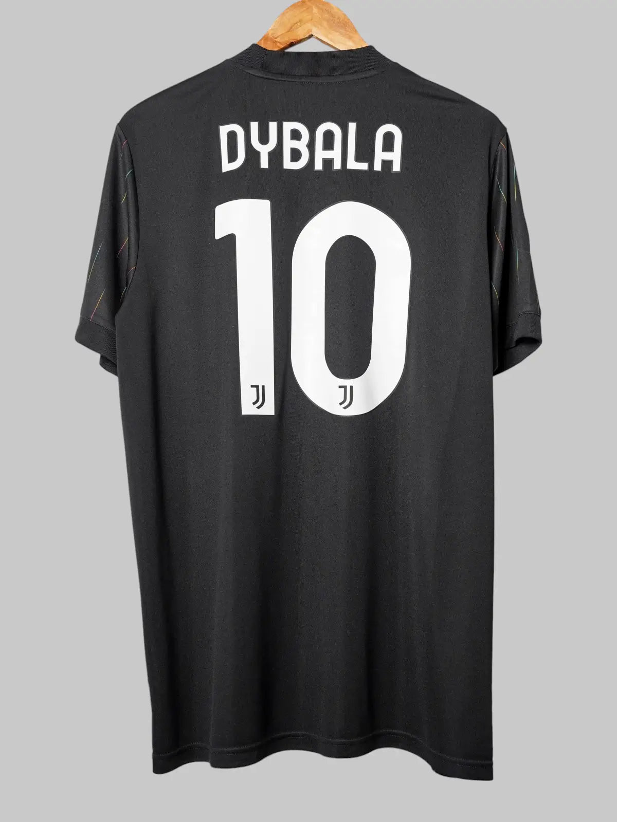 Juventus Away Shirt 2021/22 Dybala 10 (L)