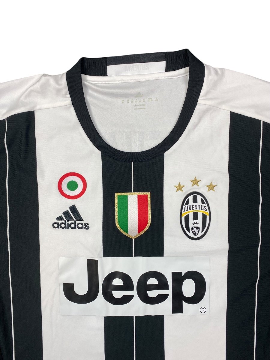 Juventus Home Shirt 2016/17 Higuain #9 - 10/10 - XL