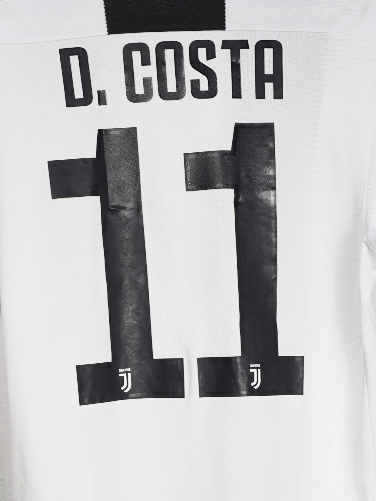 Juventus Home Shirt 2018/19 D.Costa 11 (M)