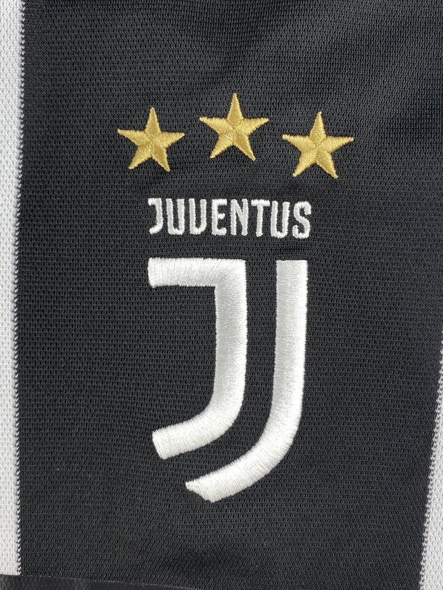 Juventus home shirt 2018/19 Ronaldo #7 - 8/10 - M