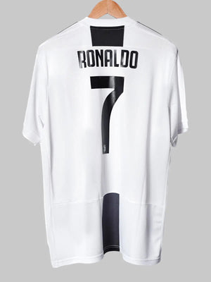Juventus Home Shirt 2018/19 Ronaldo 7 BNWT (XL)