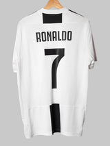Juventus Home Shirt 2018/19 Ronaldo 7 (L)