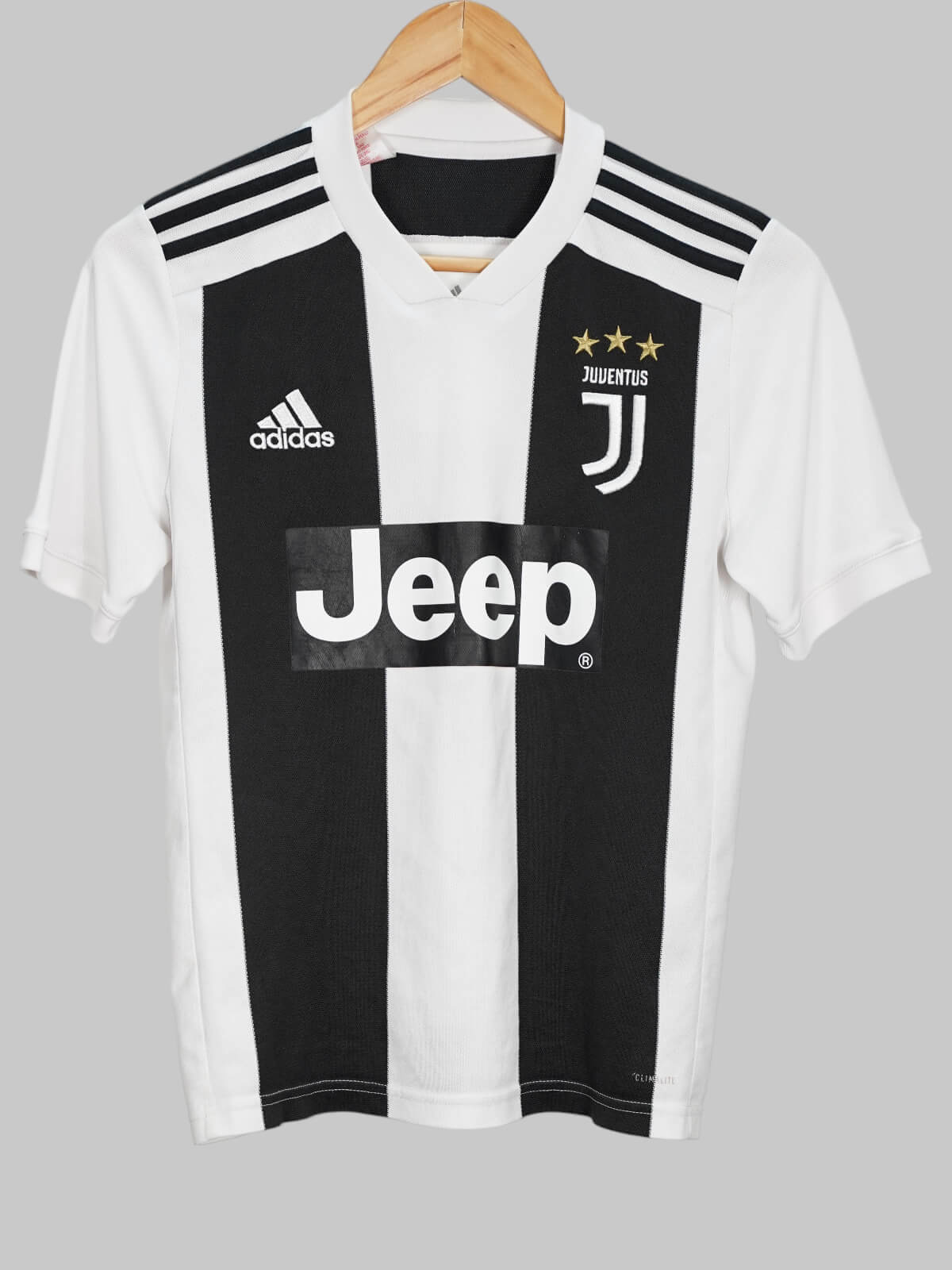 2018/19 Juventus Ronaldo #7 Home Shirt (L Kids) Adidas – First11